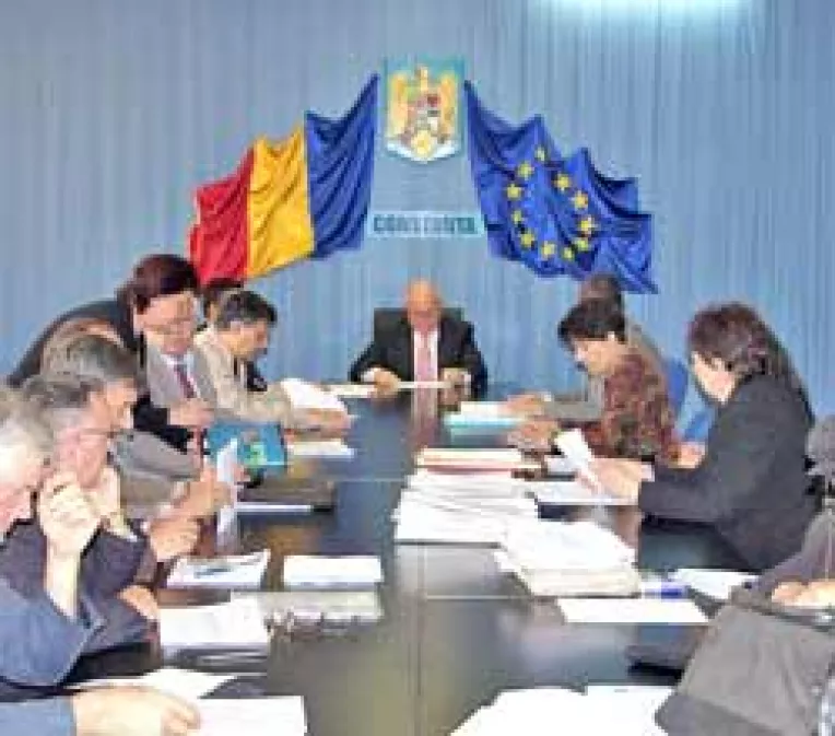 2305 ha, in litigiu intre Corbu si Sacele