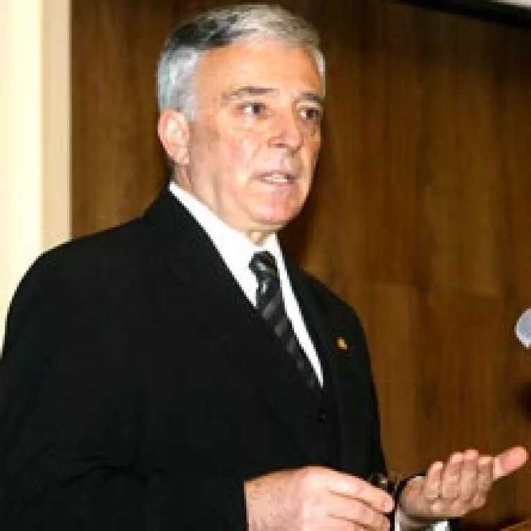 BNR garanteaza castig celor care economisesc leii