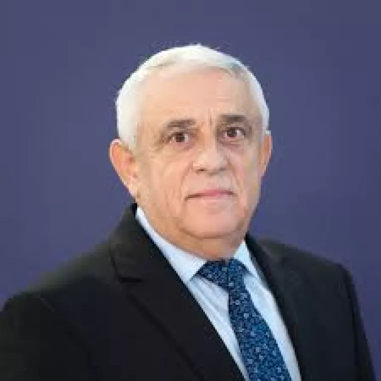 Cum i-a ciufulit Petre Daea pe fazanii Cristache (TVR) si Prelipceanu (Digi 24)