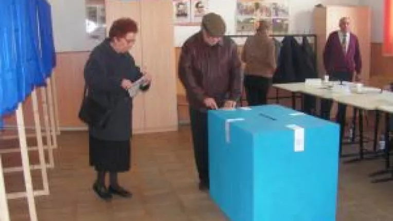 PD si PSD, aproape egale . Doljul isi confirma eticheta de judet rosu