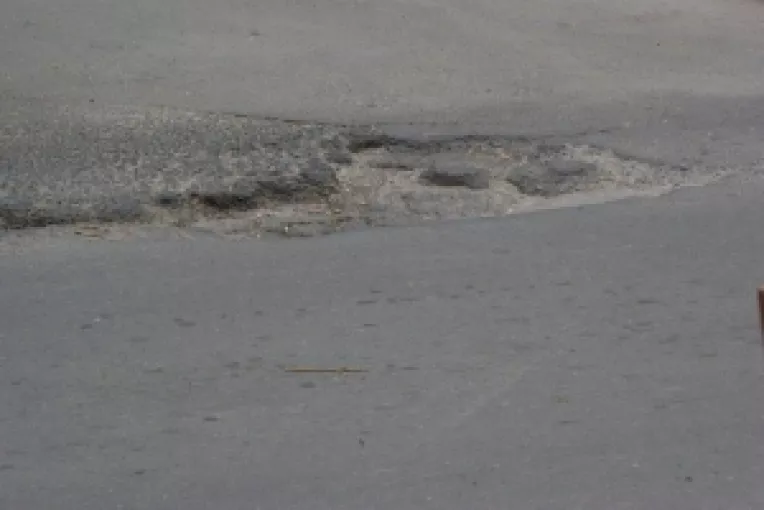 Situatia dezastruoasa a drumurilor judetene din Dambovita