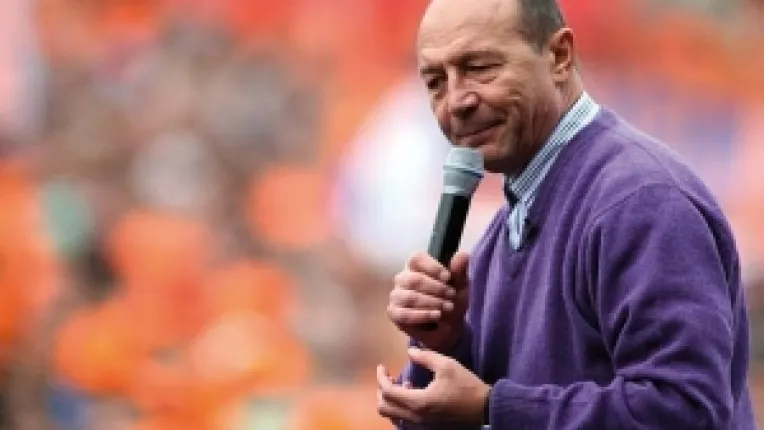 Televiziunea americana MSNBC: Basescu, "Cel mai fraier om din lume"